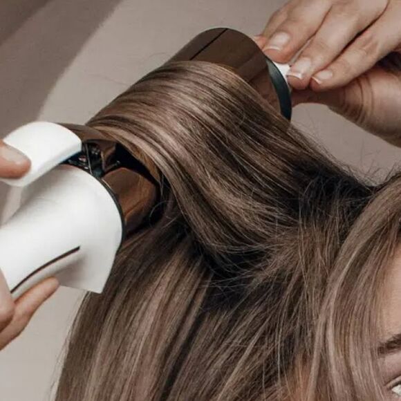 Kristen Ess Hair 2" Soft Bend Curling Iron - Picture 7 of 8